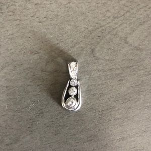 Diamond pendant
